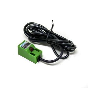 Endüktif PNP Mesafe Proximity Sensörü 10-30V